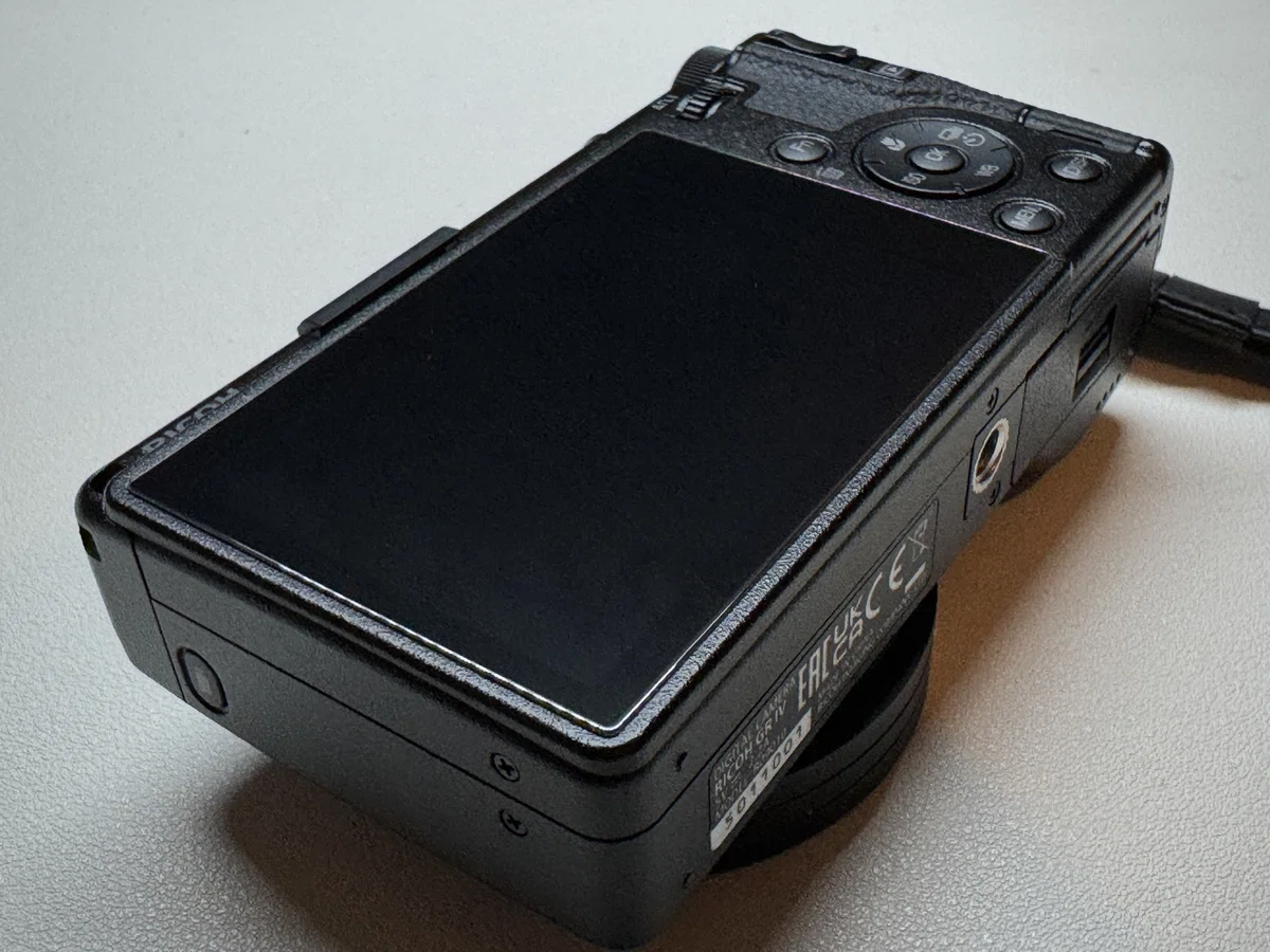 Close-up of the Ricoh GR IV screen protector